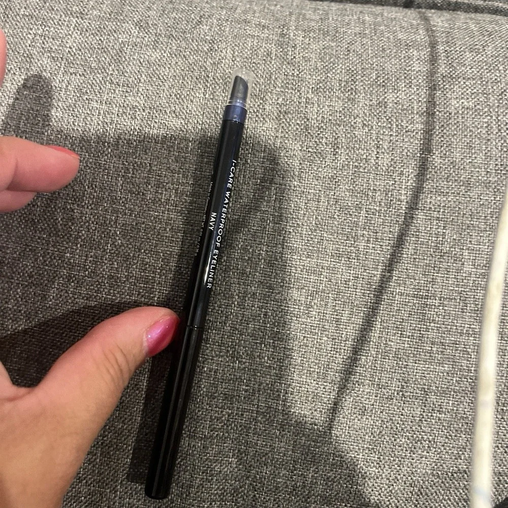 LAURA GELLER i-Care Waterproof Eyeliner NAVY 0.01oz Read Description
